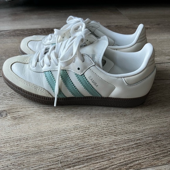 adidas Shoes - Adidas Samba
